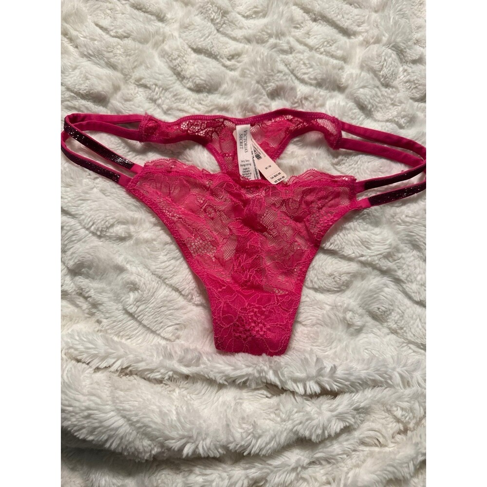 Victoria Secret Brazilian size Medium NWT